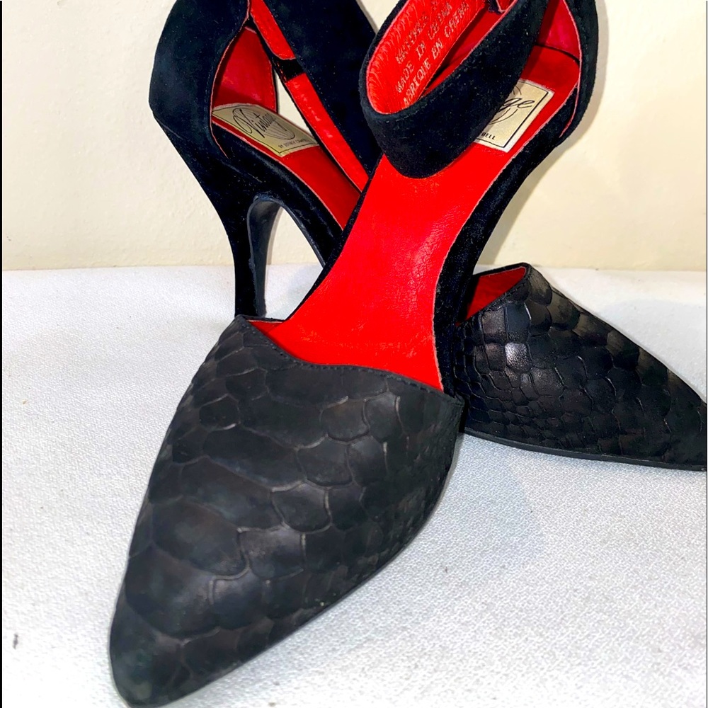 Vintage by Jeffrey Campbell Heels size 5
